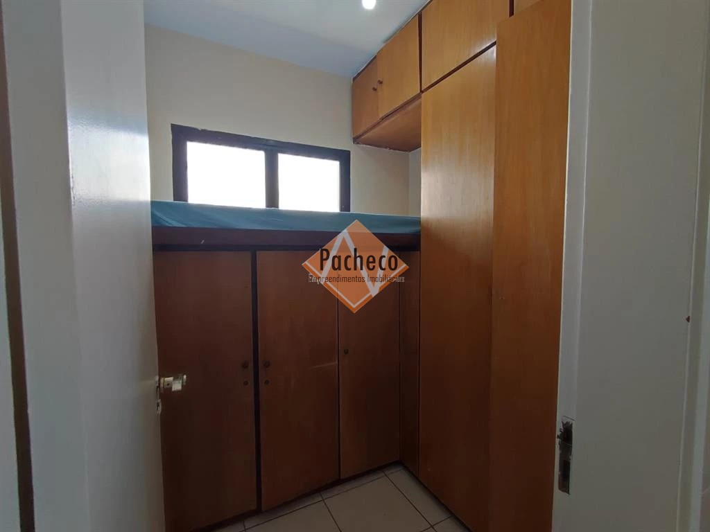 Apartamento à venda com 3 quartos, 125m² - Foto 19