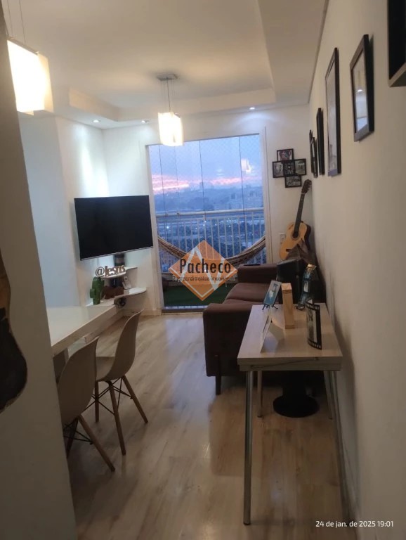 Apartamento, 3 quartos, 61 m² - Foto 1
