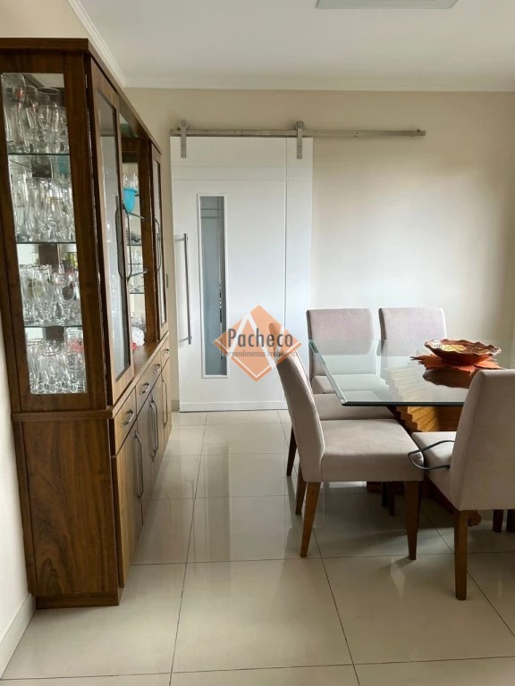 Apartamento à venda com 3 quartos, 186m² - Foto 6