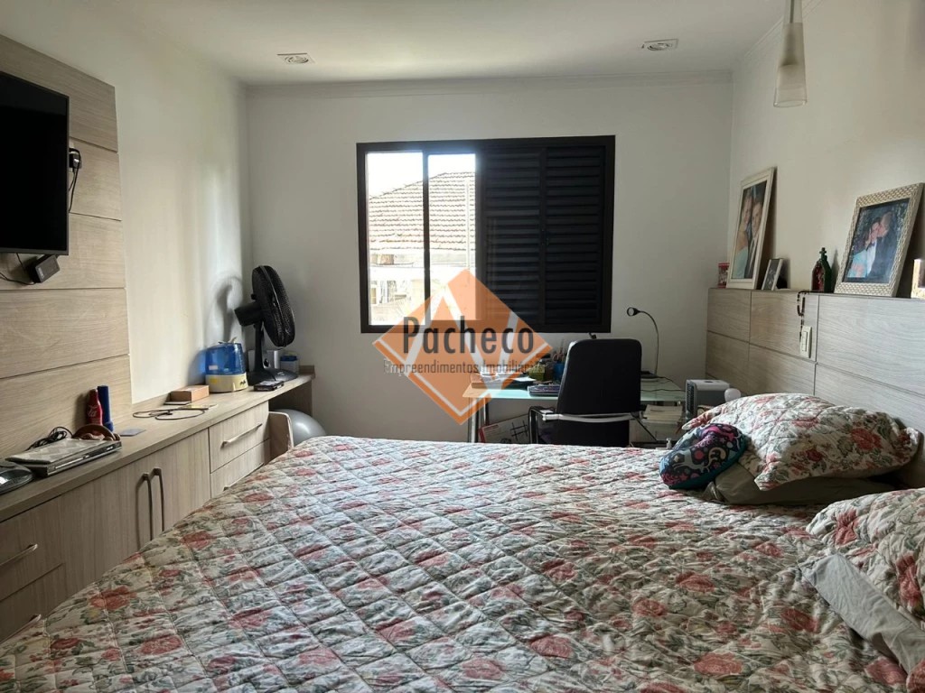 Apartamento à venda com 3 quartos, 186m² - Foto 11