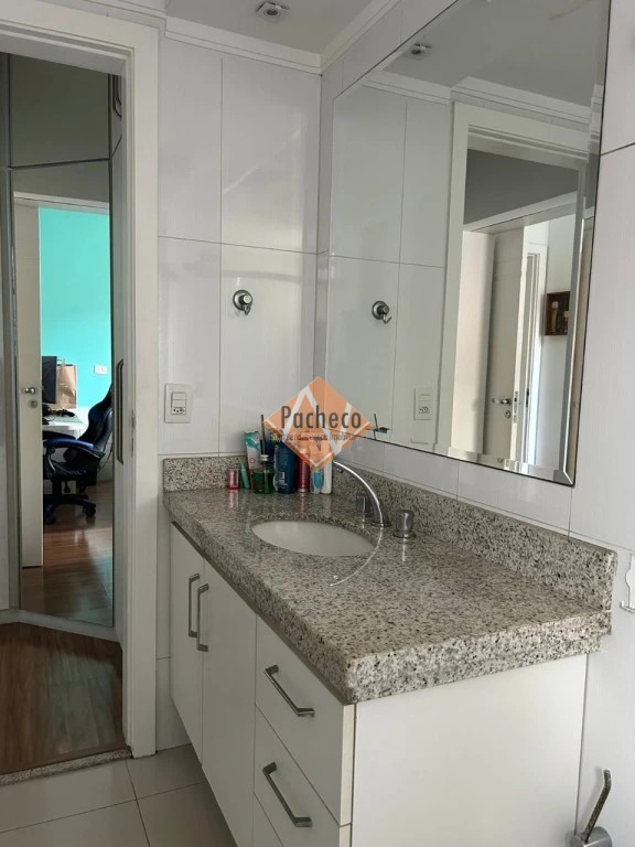 Apartamento à venda com 3 quartos, 186m² - Foto 25