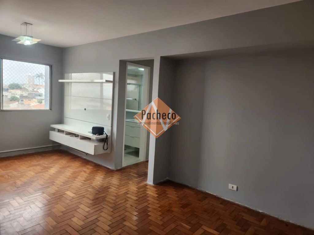 Apartamento à venda com 2 quartos, 70m² - Foto 5