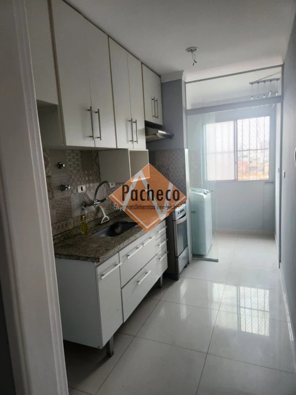 Apartamento à venda com 2 quartos, 70m² - Foto 7