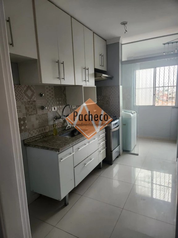 Apartamento à venda com 2 quartos, 70m² - Foto 8