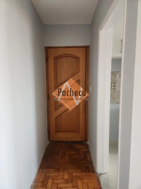 Apartamento à venda com 2 quartos, 70m² - Foto 10