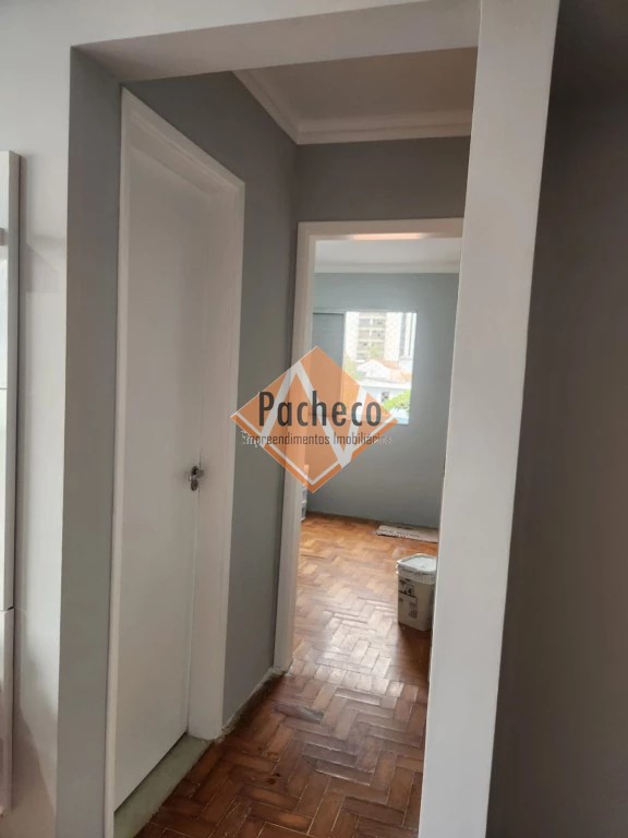 Apartamento à venda com 2 quartos, 70m² - Foto 14