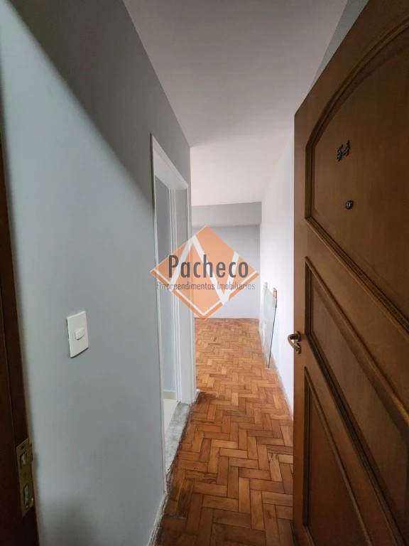 Apartamento à venda com 2 quartos, 70m² - Foto 16