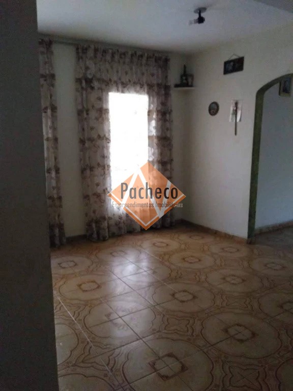 Casa à venda com 3 quartos, 121m² - Foto 10