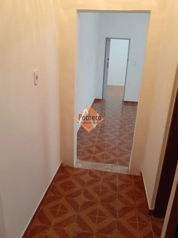 Casa à venda com 3 quartos, 134m² - Foto 8