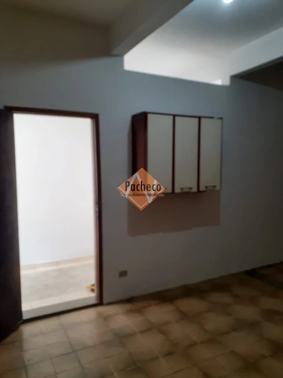 Casa à venda com 3 quartos, 134m² - Foto 13