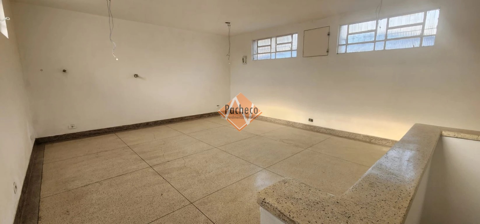 Loja-Salão para alugar com 3 quartos, 243m² - Foto 10