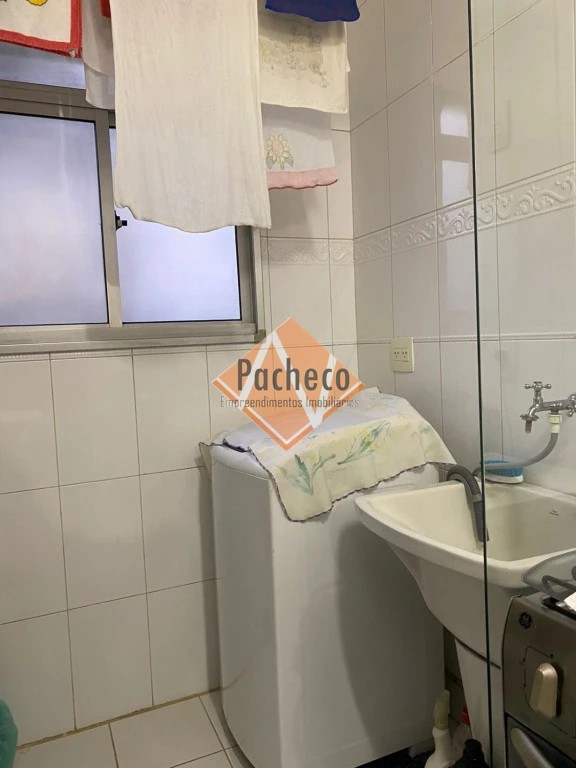 Apartamento à venda com 2 quartos, 50m² - Foto 5