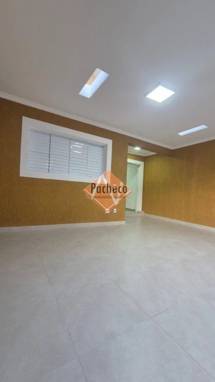 Casa à venda com 3 quartos, 120m² - Foto 3
