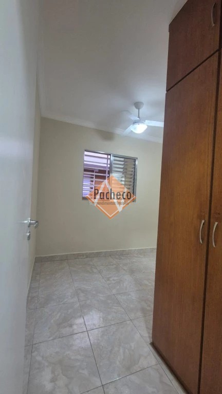 Casa à venda com 3 quartos, 120m² - Foto 10