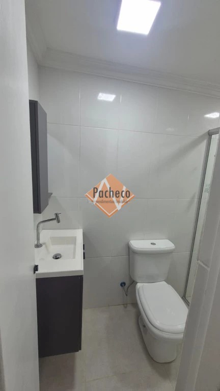 Casa à venda com 3 quartos, 120m² - Foto 14