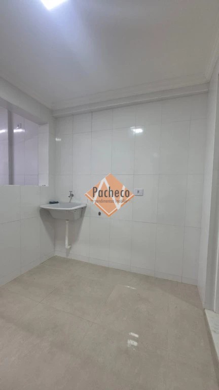 Casa à venda com 3 quartos, 120m² - Foto 17