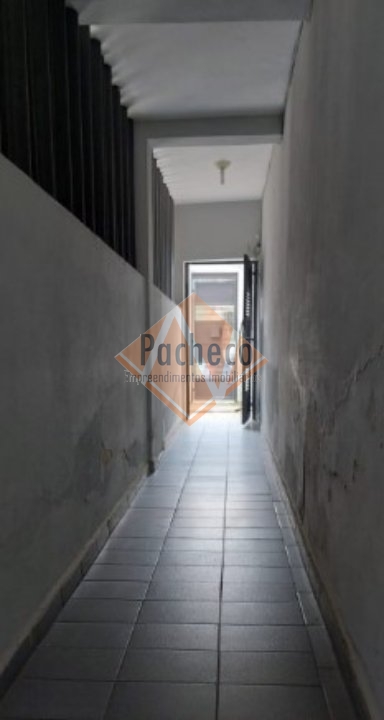 Casa à venda com 2 quartos, 214m² - Foto 28