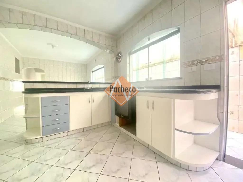 Sobrado, 4 quartos, 183 m² - Foto 6