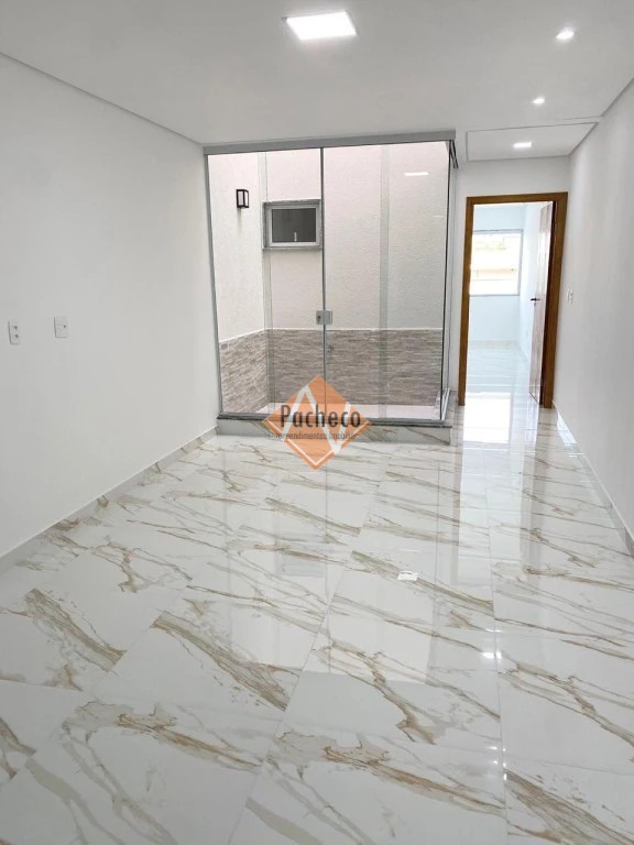 Sobrado, 3 quartos, 200 m² - Foto 2