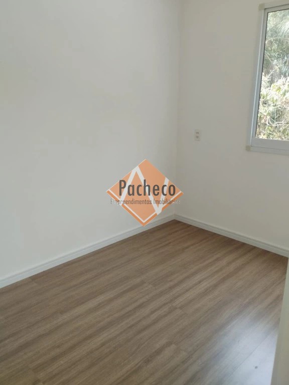 Apartamento à venda com 2 quartos, 40m² - Foto 8