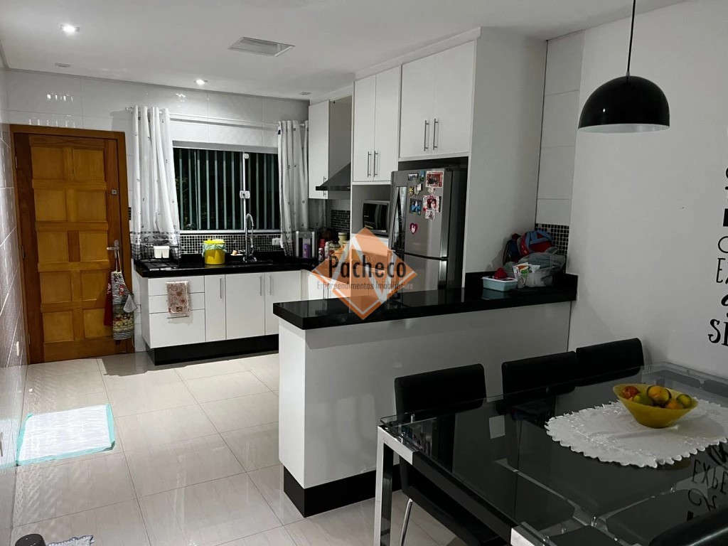 Sobrado, 3 quartos, 210 m² - Foto 4
