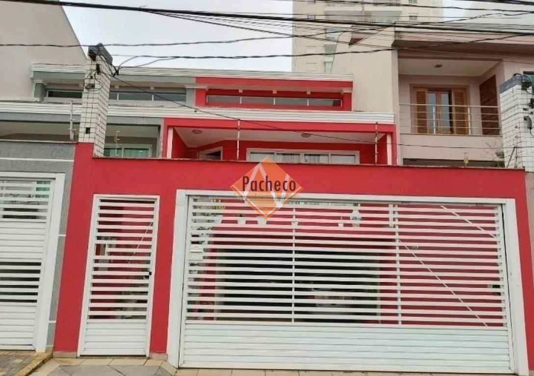 Sobrado, 3 quartos, 249 m² - Foto 1