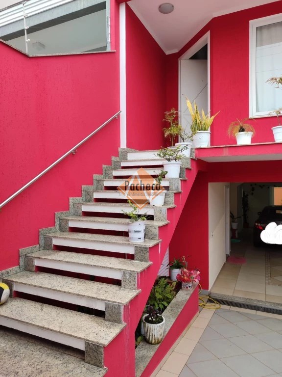 Sobrado, 3 quartos, 249 m² - Foto 3