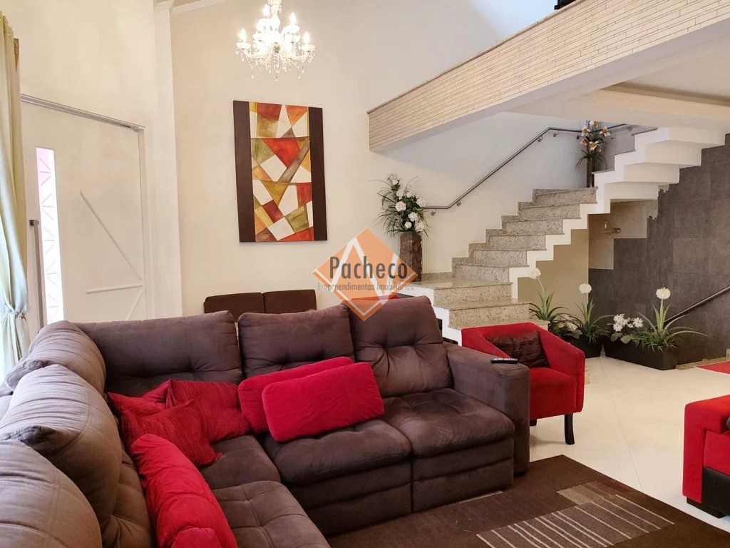 Sobrado, 3 quartos, 249 m² - Foto 4