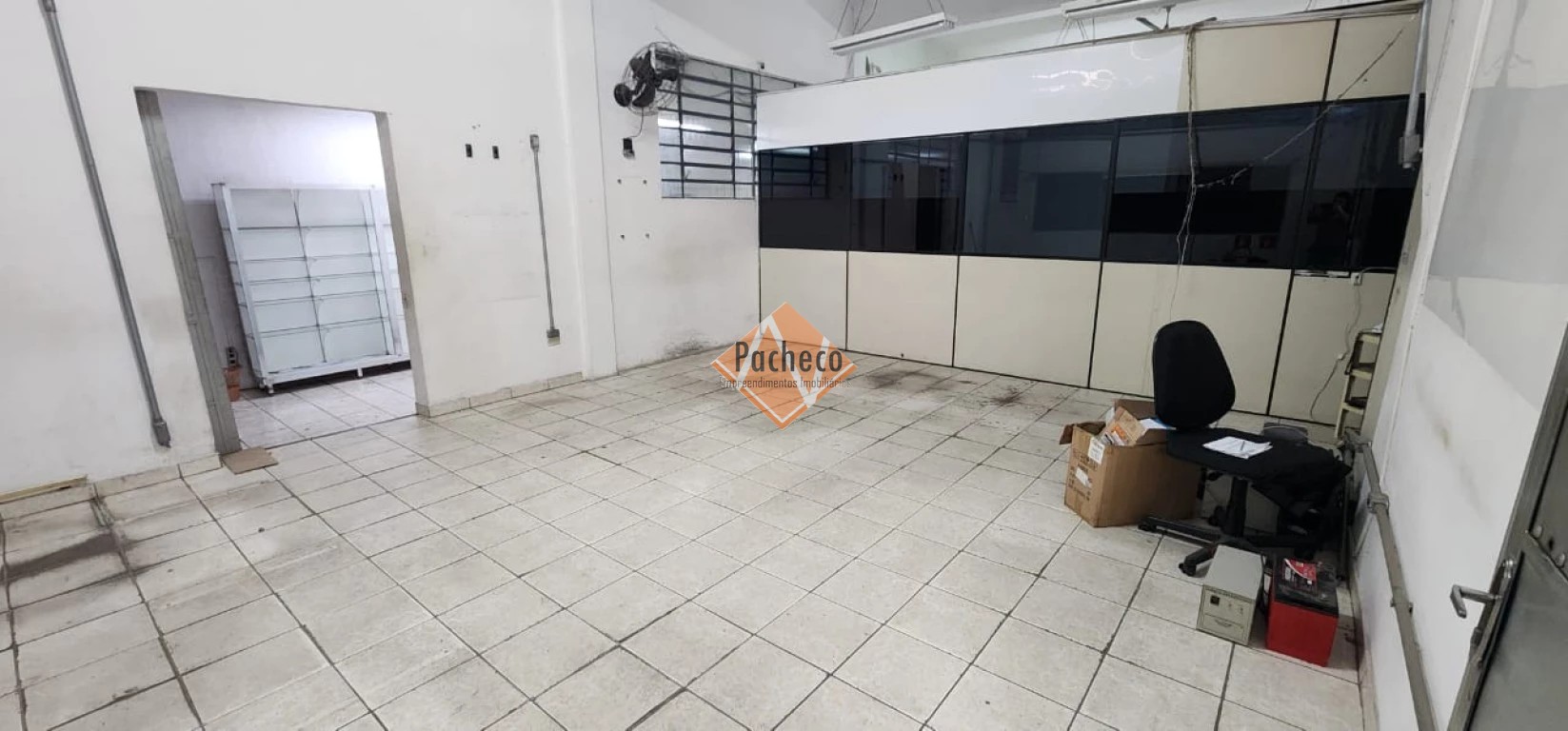 Prédio Inteiro para alugar, 700m² - Foto 4