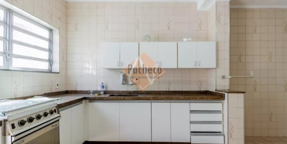 Sobrado à venda com 2 quartos, 110m² - Foto 13