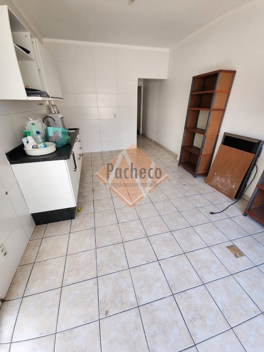 Sobrado à venda e aluguel com 4 quartos, 200m² - Foto 12