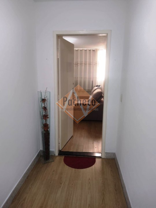 Apartamento à venda com 2 quartos, 52m² - Foto 15