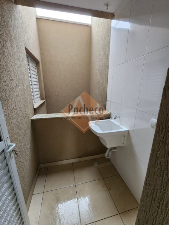 Apartamento à venda com 2 quartos, 39m² - Foto 11