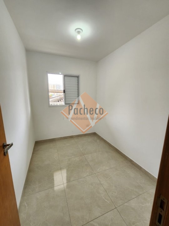 Apartamento à venda com 2 quartos, 39m² - Foto 10