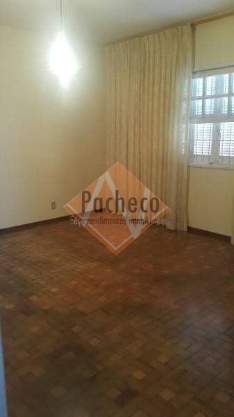 Casa à venda com 2 quartos, 140m² - Foto 18