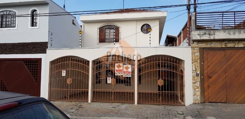 Sobrado à venda com 3 quartos, 180m² - Foto 1