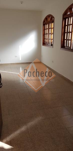 Sobrado à venda com 3 quartos, 180m² - Foto 9