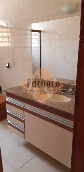 Sobrado à venda com 3 quartos, 180m² - Foto 32