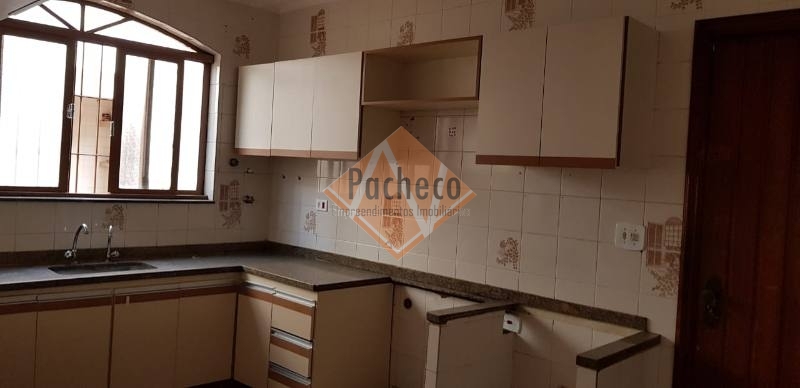 Sobrado à venda com 3 quartos, 180m² - Foto 28