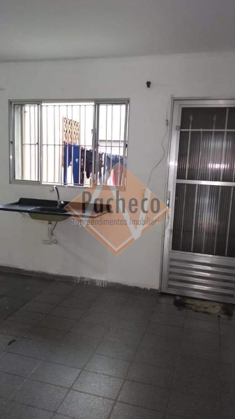 Sobrado à venda com 2 quartos, 100m² - Foto 6