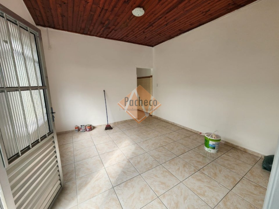 Casa para alugar com 1 quarto, 45m² - Foto 3