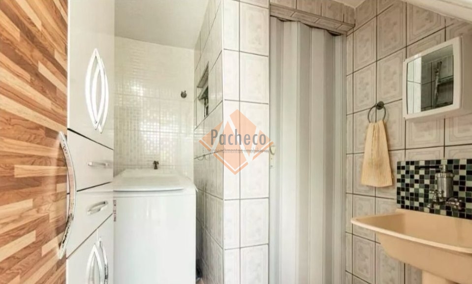 Sobrado à venda com 3 quartos, 200m² - Foto 35