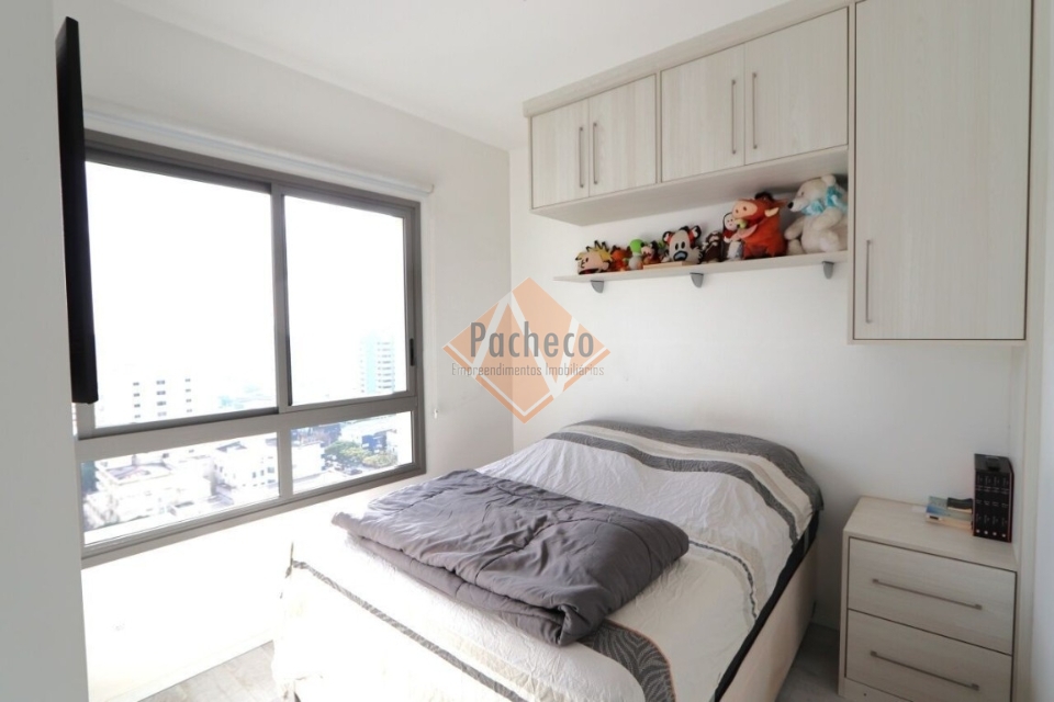 Apartamento à venda com 2 quartos, 70m² - Foto 9