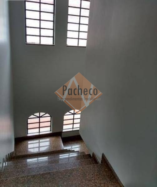 Sobrado à venda com 4 quartos, 413m² - Foto 24