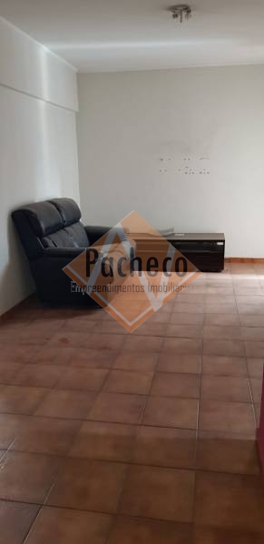 Apartamento à venda com 2 quartos, 66m² - Foto 4