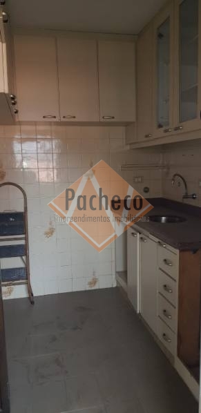 Apartamento à venda com 2 quartos, 66m² - Foto 5