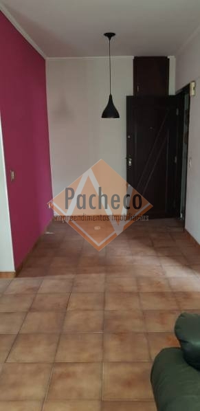 Apartamento à venda com 2 quartos, 66m² - Foto 3