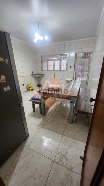 Sobrado à venda com 3 quartos, 94m² - Foto 8