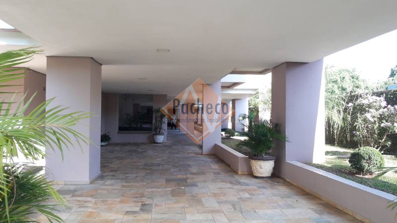 Apartamento à venda com 2 quartos, 63m² - Foto 2