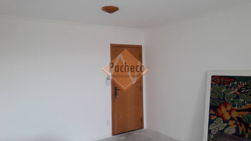 Apartamento à venda com 2 quartos, 63m² - Foto 4